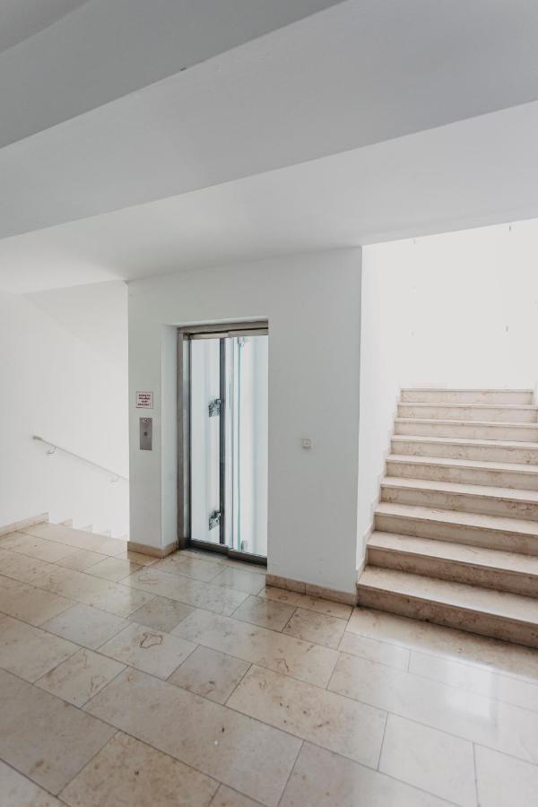 Apartment Stylisches Im Herzen Leipzigs Mit Balkon